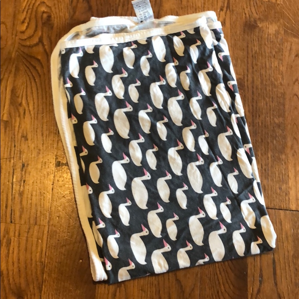Stone geese swaddle KICKEE